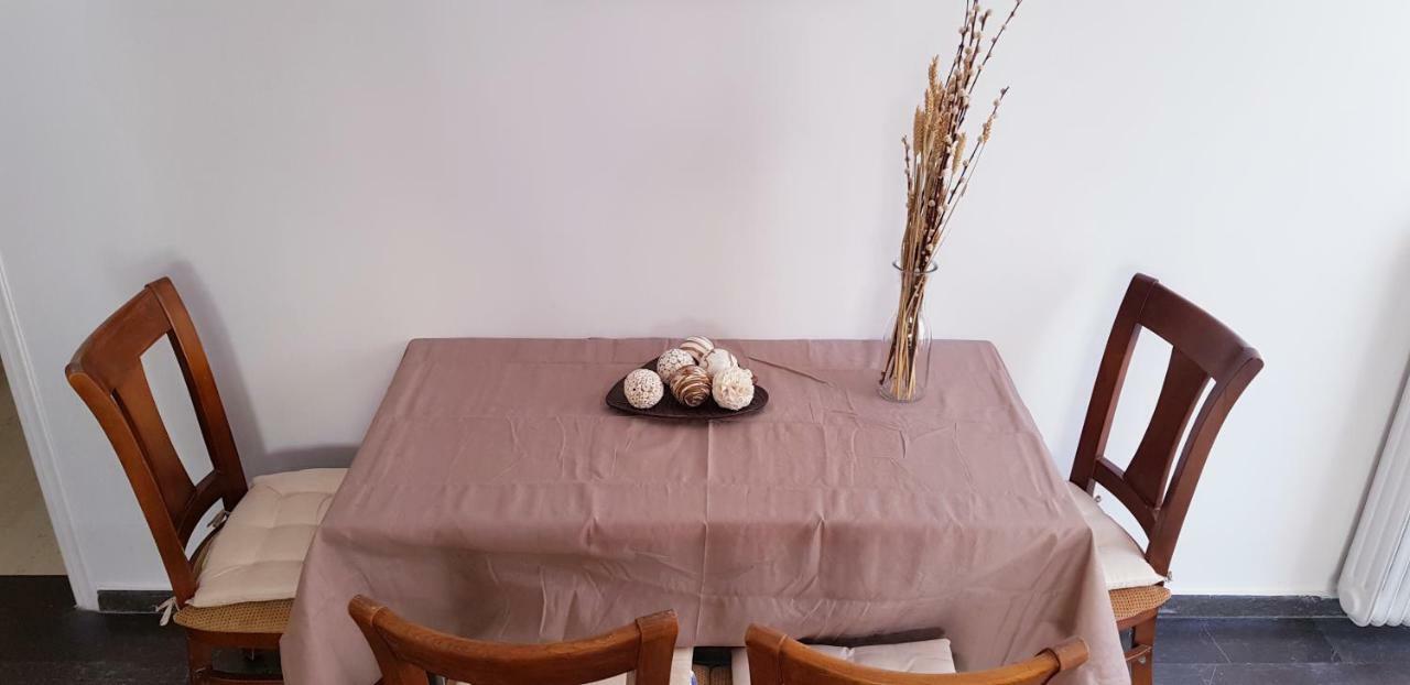 Spacious Apartment In The Historical Center Of Atenas Exterior foto